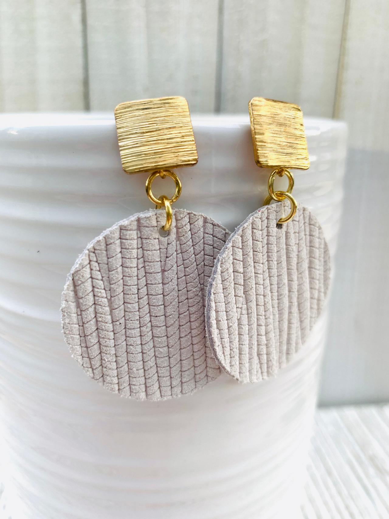Cute leather earrings